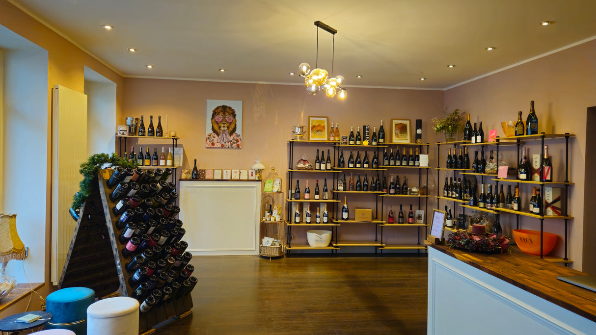 🌸 Feiert mit uns den Tag der Floristik – mit einer Verkostung der Sektmanufaktur Strauch aus der Pfalz