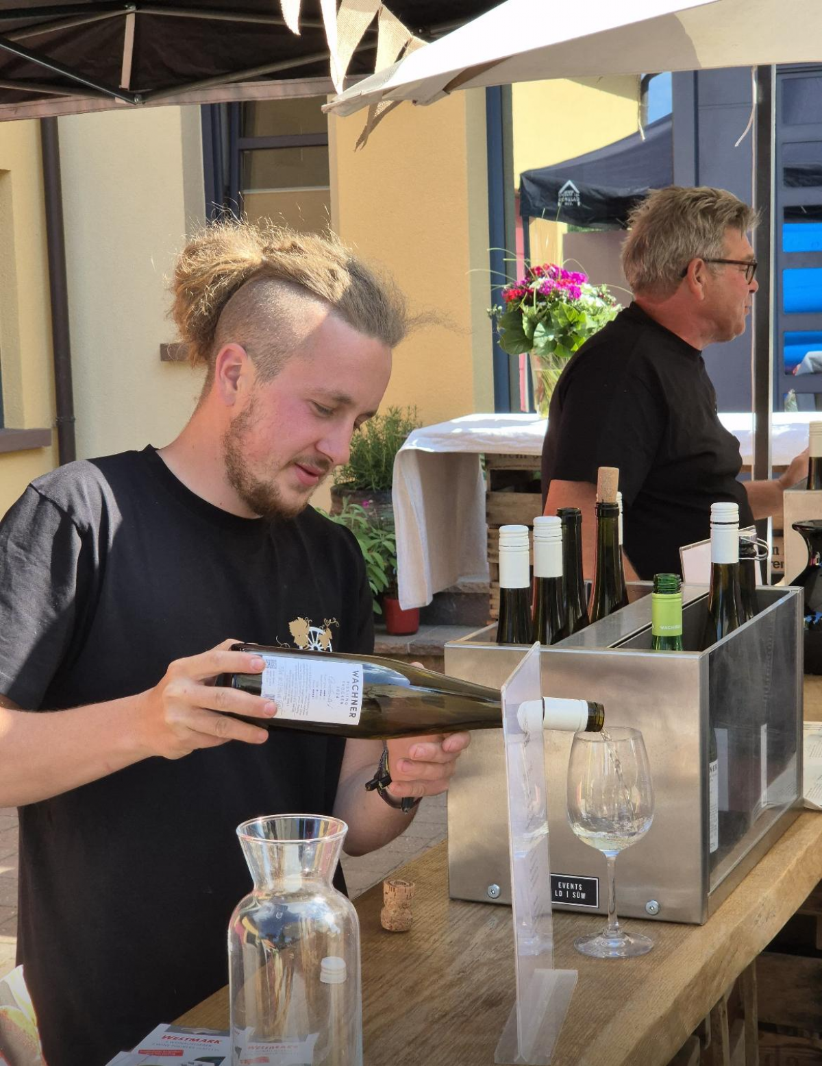 Crémant & Croissant Tasting | Sa. 30. Mai · 11:00 Uhr · Charlotte by Sparkling Berlin